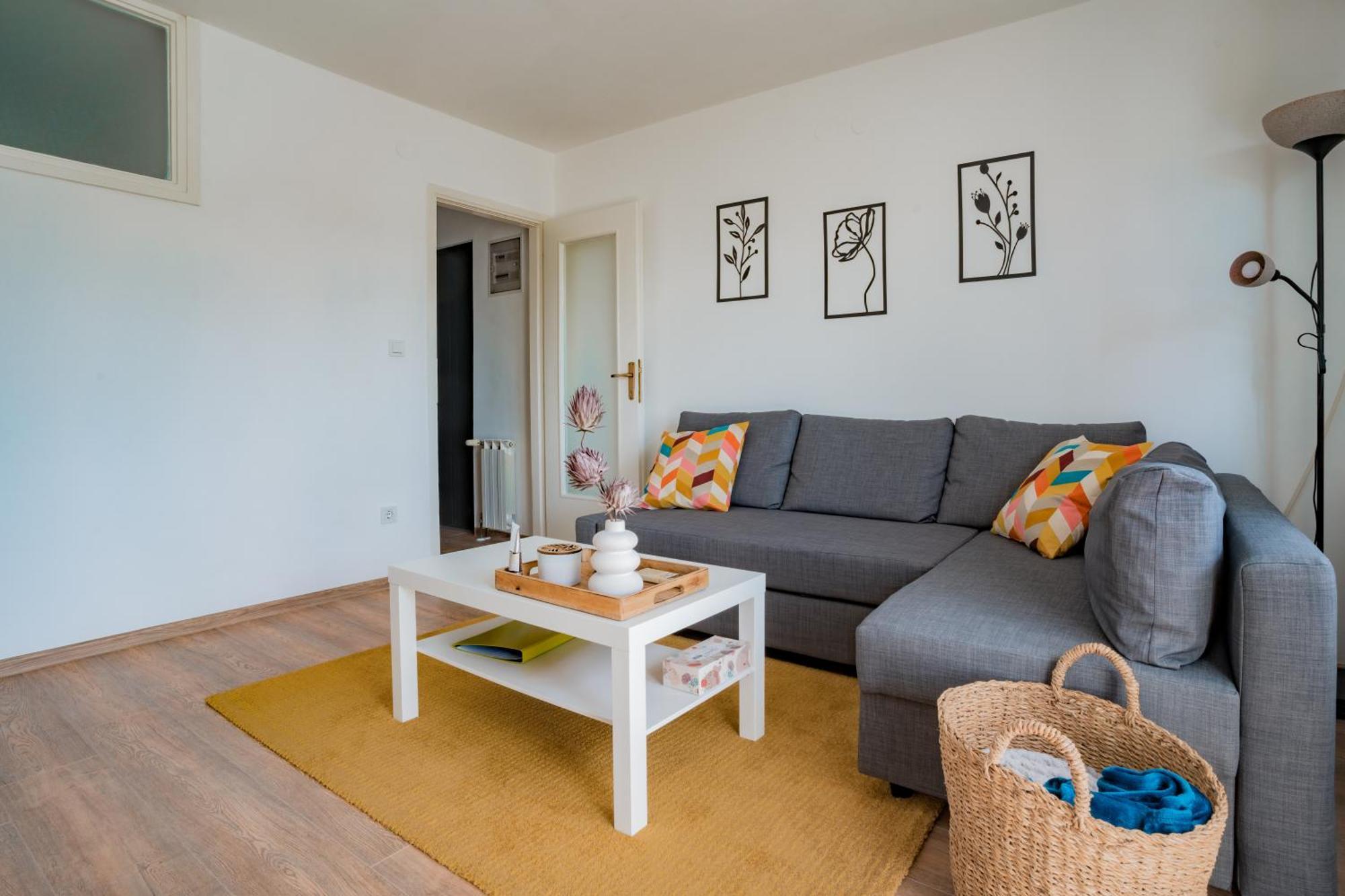 Apartman Sanda วูโควาร์ ภายนอก รูปภาพ