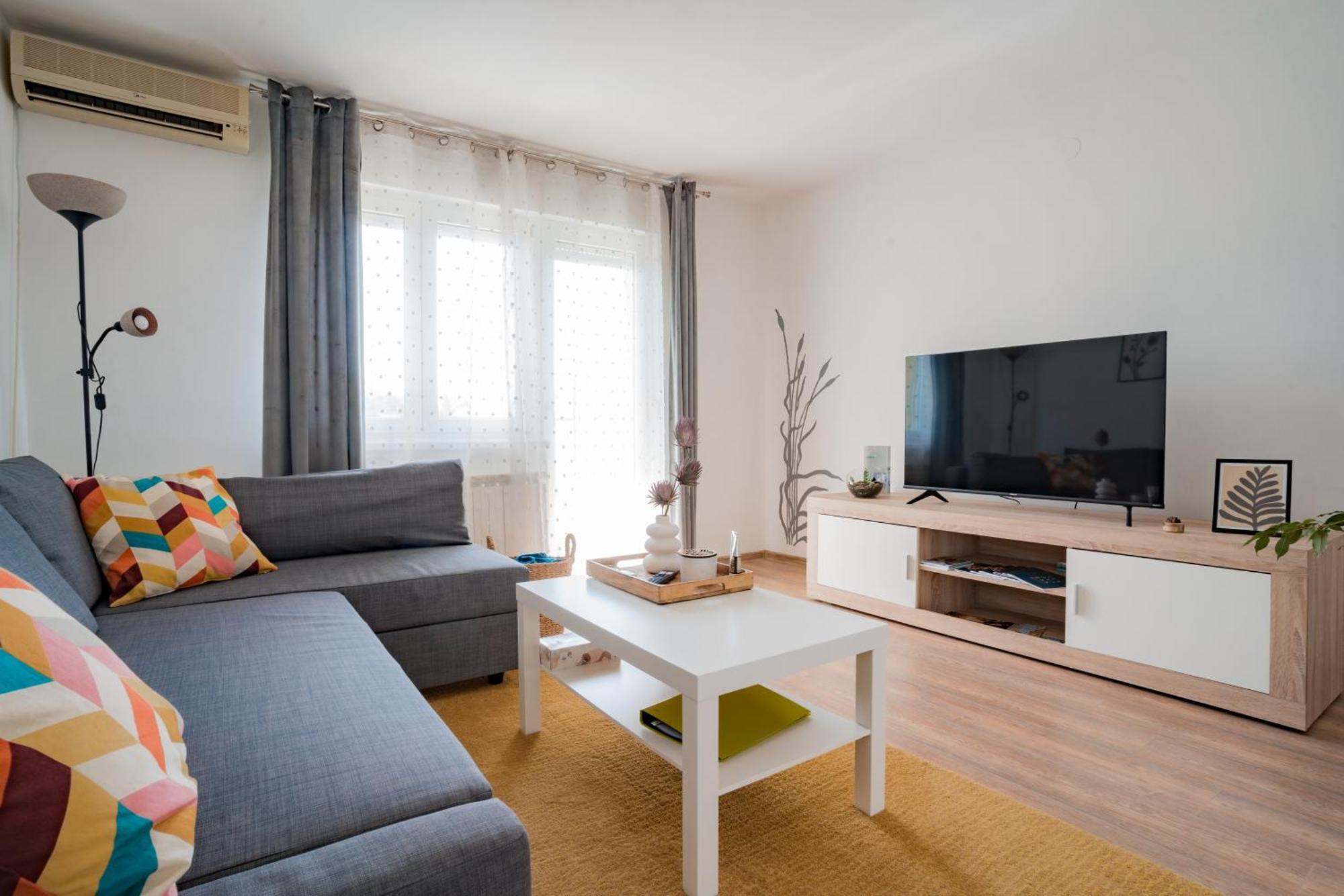 Apartman Sanda วูโควาร์ ภายนอก รูปภาพ
