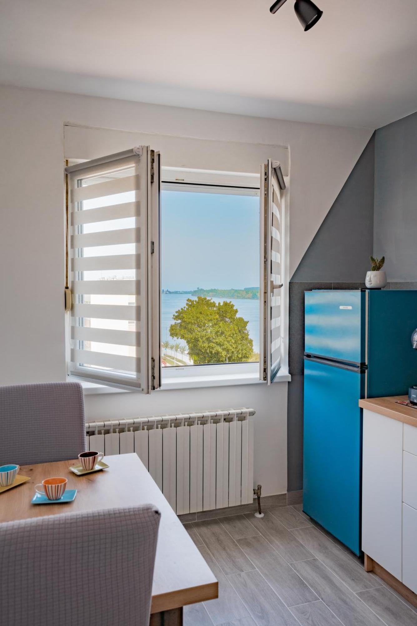 Apartman Sanda วูโควาร์ ภายนอก รูปภาพ