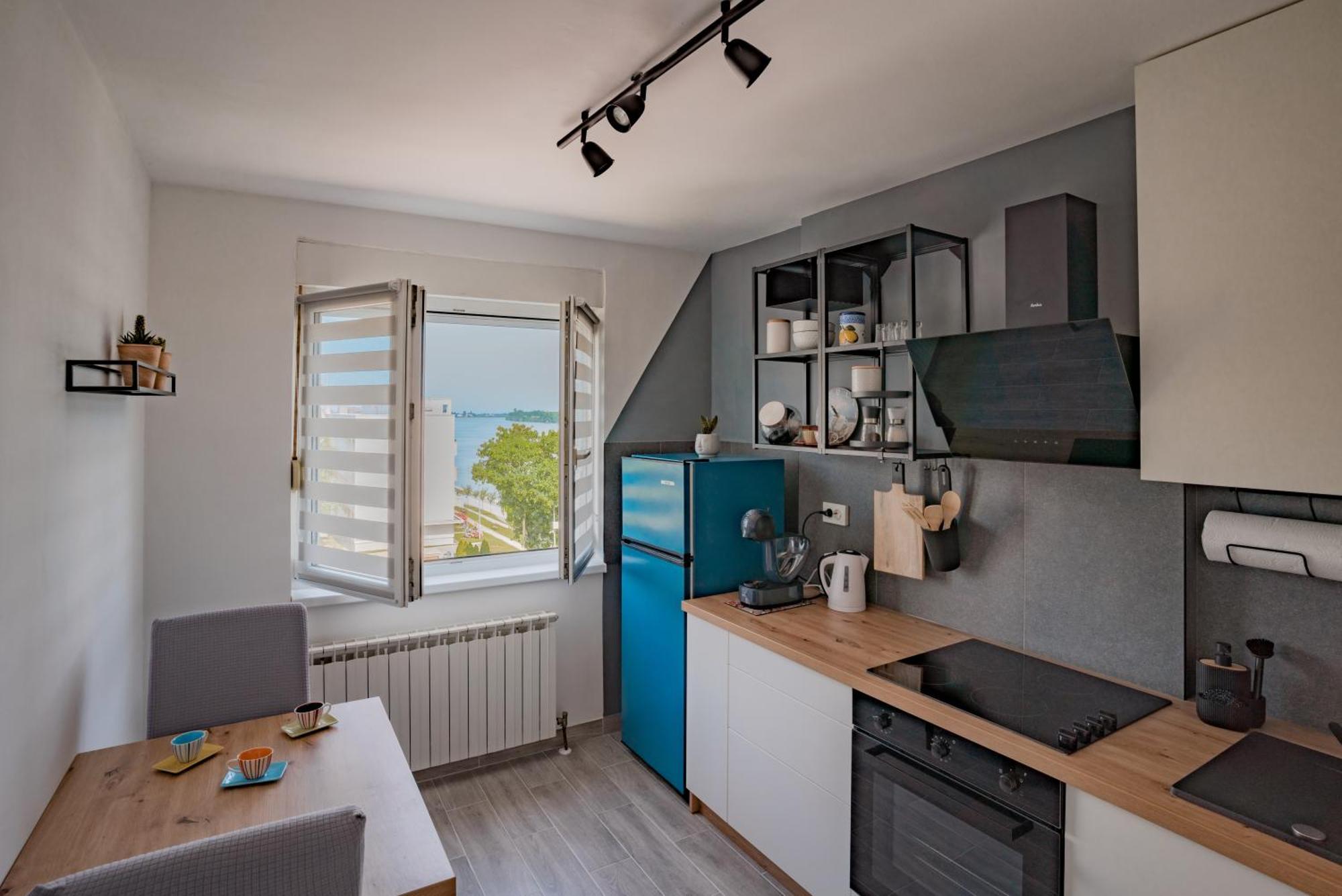 Apartman Sanda วูโควาร์ ภายนอก รูปภาพ